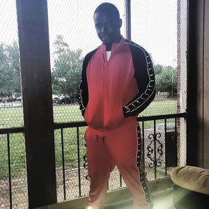 Meet your Posher, Antwan